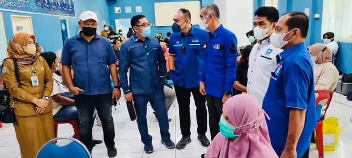 HUT Ke-23, PAN Kota Pekanbaru Gelar Vaksinasi Tahap I di Jalan Tiung