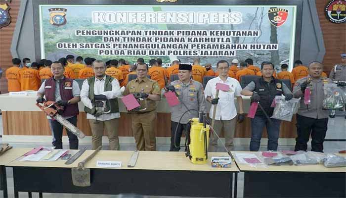 Polda Riau Tangani 17 Kasus Karhutla, 22 Orang Ditetapkan Tersangka Sejak Awal Tahun 2025