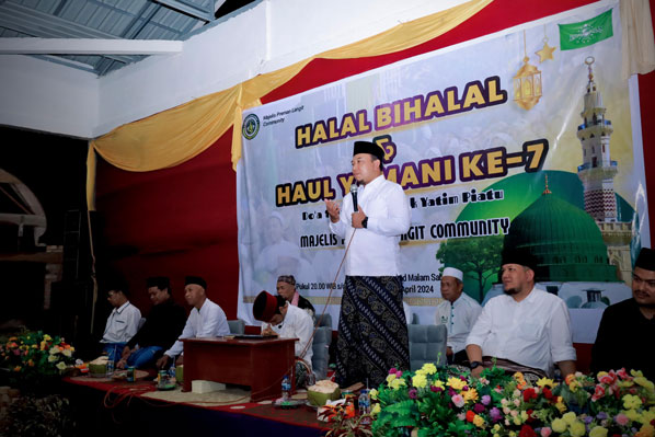 Bupati Siak Husni Merza Hadiri Halalbihalal dan Haul Yamani ke-7 bersama Majelis Preman Langit Community