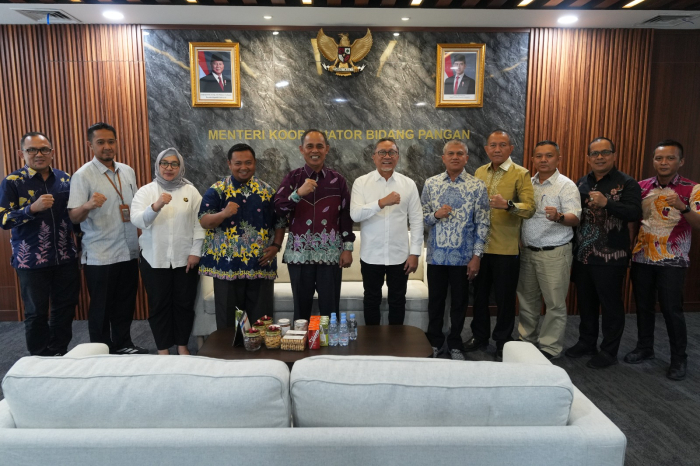 Temui Menko Pangan, Bupati Herman Paparkan Potensi “Negeri Hamparan Kelapa Dunia”, Dorong Penetapan Harga Minimum Kelapa