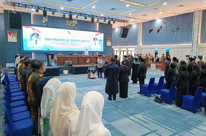 Wali Kota Pekanbaru Agung Nugroho Mutasi 17 Pejabat, Empat Pejabat Eselon II