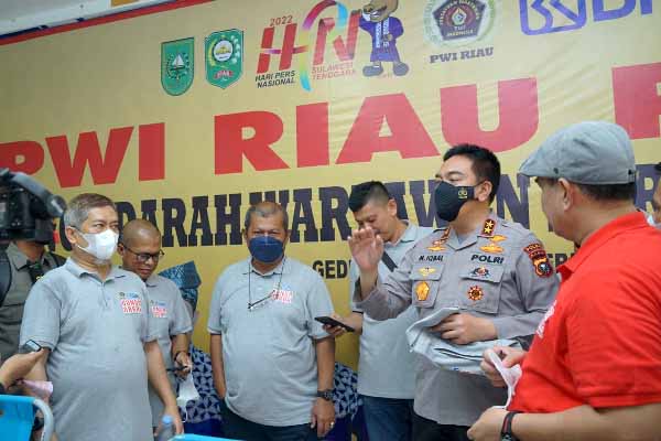 Sambangi PWI Riau, Irjen M Iqbal : Wartawan itu Bak Matahari Penerang Negeri  