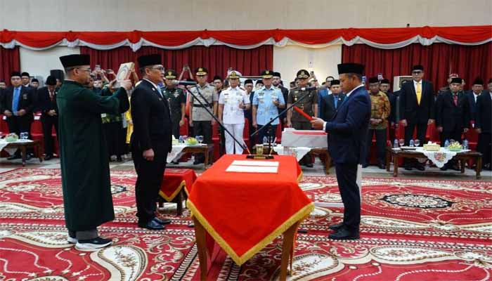 Syahrial Abdi Resmi Dilantik Sebagai Sekretaris Daerah Provinsi Riau, Ini Pesan Gubri
