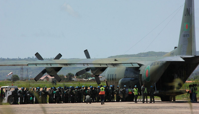 Komandan Satgas Indo RDB Lepas 250 Personel Kembali ke Tanah Air