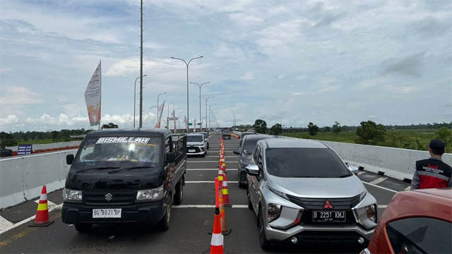 H+4, Sebanyak 33.565 Kendaraan Lintasi Tiga Ruas Jalan Tol di Riau