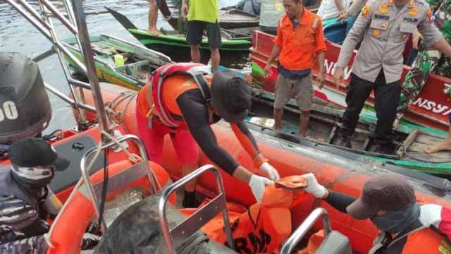 Tim SAR Temukan Korban Kecelakaan Speedboat di Perairan Tanjung Keramat Inhil