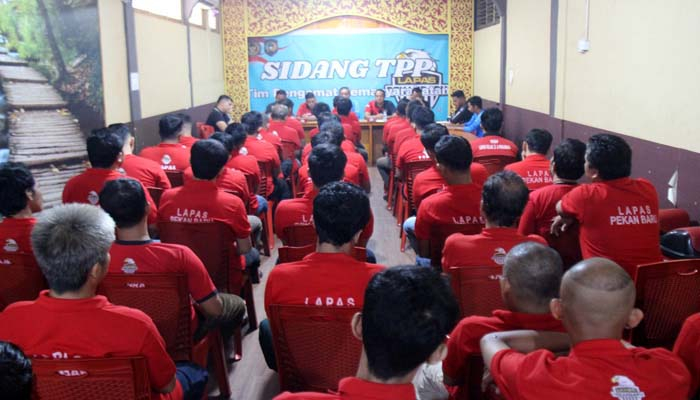 Lapas Pekanbaru Gelar Sidang TPP untuk Evaluasi dan Pengusulan Program Integrasi Warga Binaan