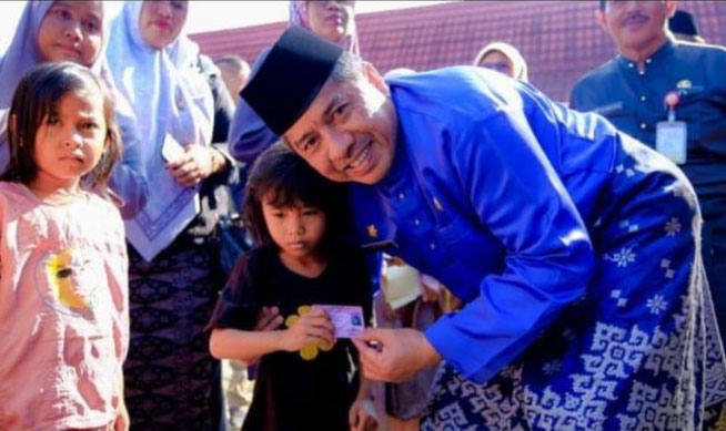 Pasca Idul Fitri, Bupati Alfedri Kembali Laksanakan Bujang kampung di Teluk Masjid