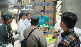 Asisten II Bersama Disperindagsar Rohil Pantau Kelangkaan Sembako, Segera Gelar Operasi Pasar